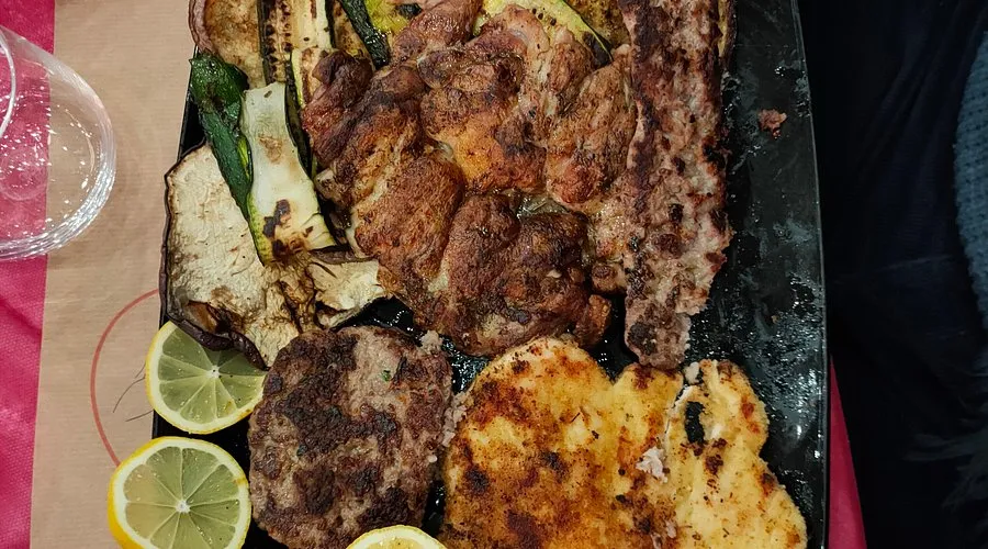 Zdjęcie Viaggio nella pregiata gastronomia italiana: sapori, stelle e futuro