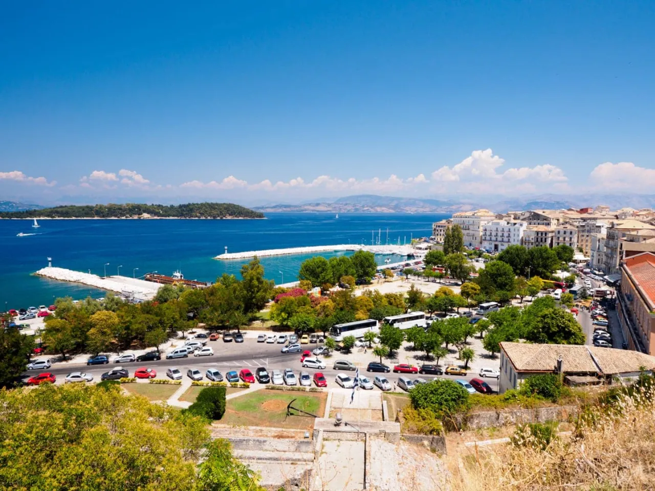 Zdjęcie Jak dojechać z lotniska Korfu do Kavos - tanio i szybko bez stresu