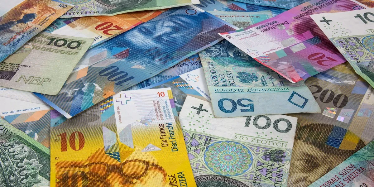 Zdjęcie Co z kredytami we frankach szwajcarskich? Jak uniknąć strat i problemów?
