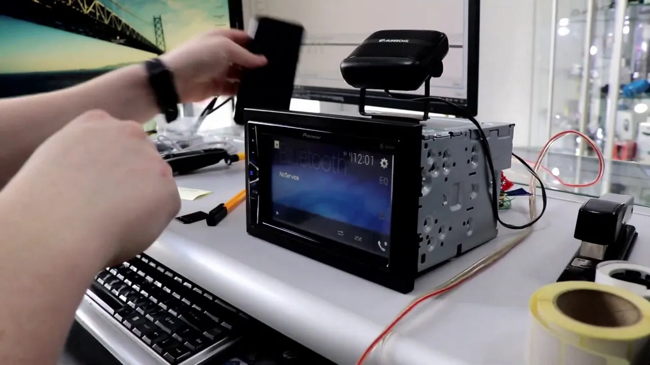 Zdjęcie Jak podłączyć radio Pioneer z telefonem przez Bluetooth bez problemów