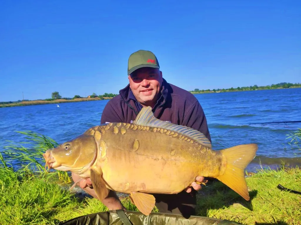 Zdjęcie Łowisko Strong Carp Lake - idealne miejsce na wędkarską przygodę