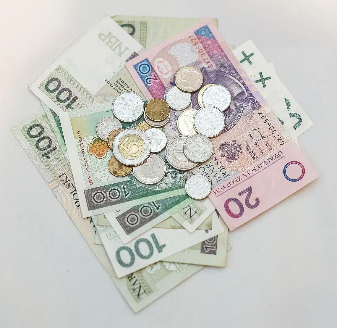 Zdjęcie Ile wynosi renta socjalna? Sprawdź, ile możesz otrzymać miesięcznie