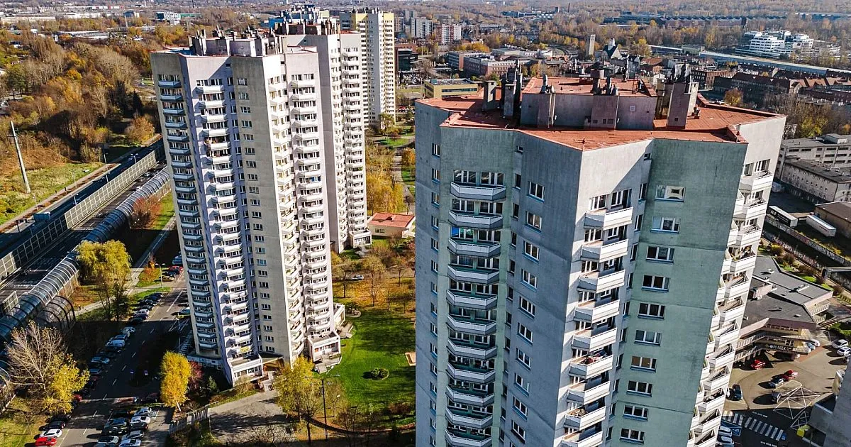 Zdjęcie Osiedle Gwiazdy Katowice: Ile pięter mają te imponujące budynki?