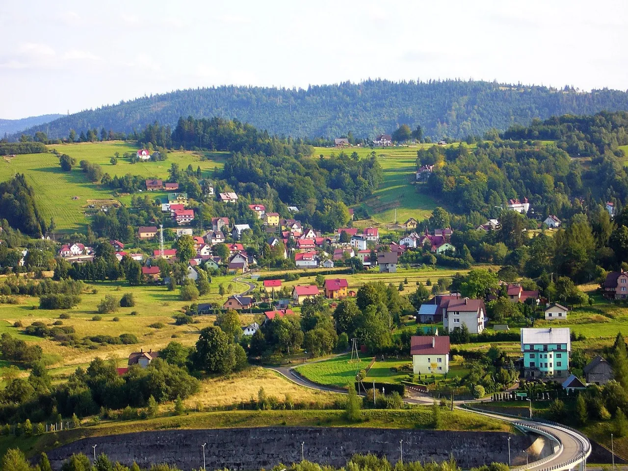 Zdjęcie Zwardoń atrakcje - odkryj najlepsze miejsca na zimowy wypoczynek