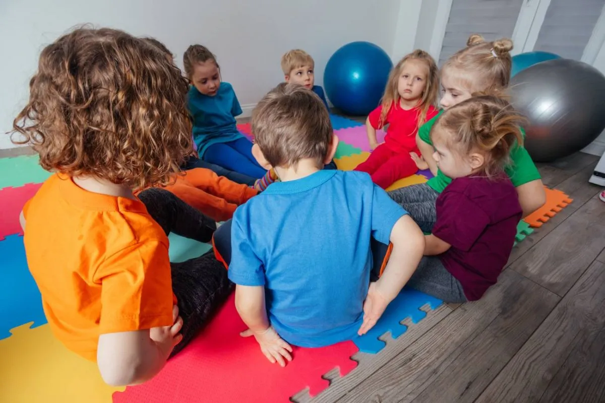 Zdjęcie Czy podczas odrobaczania dziecko może chodzić do przedszkola: Co musisz wiedzieć