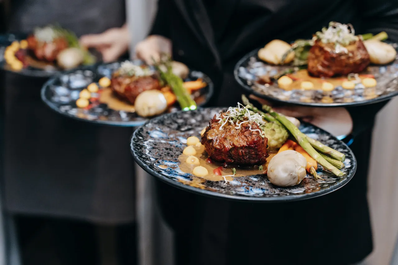 Zdjęcie Gdzie zjeść w Ciechocinku? Odkryj najlepsze restauracje i smaki