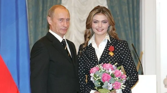Zdjęcie Ile lat ma żona Putina? Zaskakujące fakty o Ludmile Putina