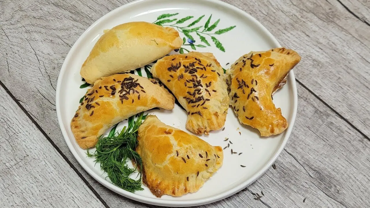 Zdjęcie Czy pierogi kebabowe to hit, który zachwyci w Twoim Thermomixie?