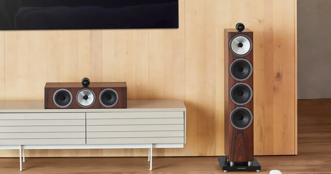 Zdjęcie Jakie głośniki do kina domowego wybrać, aby uniknąć rozczarowania