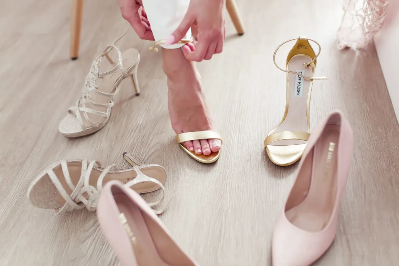Zdjęcie Jakie buty do ślubu wybrać, aby czuć się komfortowo i stylowo