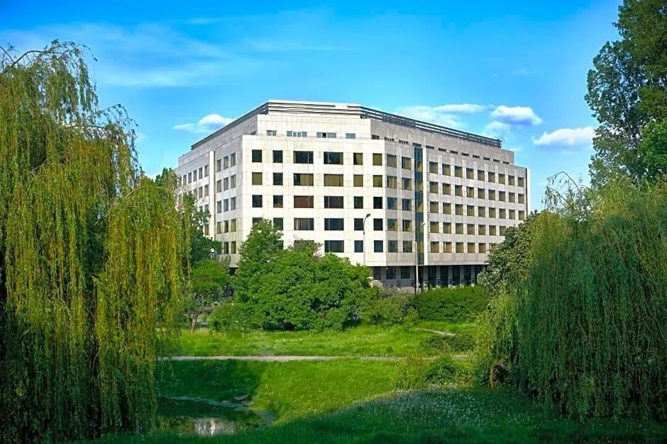 Zdjęcie Ile kosztuje nocleg w Warszawie? Zaskakujące ceny i opcje zakwaterowania
