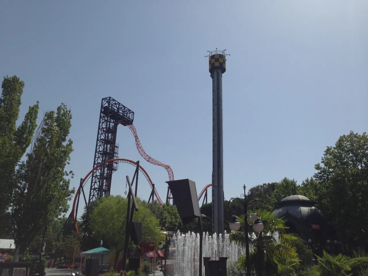 Zdjęcie ¿Sabes cuánto mide la lanzadera del parque de atracciones? Sorprendente altura