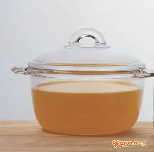 Zdjęcie Jak ugotować wywar mięsny na zupę, aby był pełen smaku i aromatu