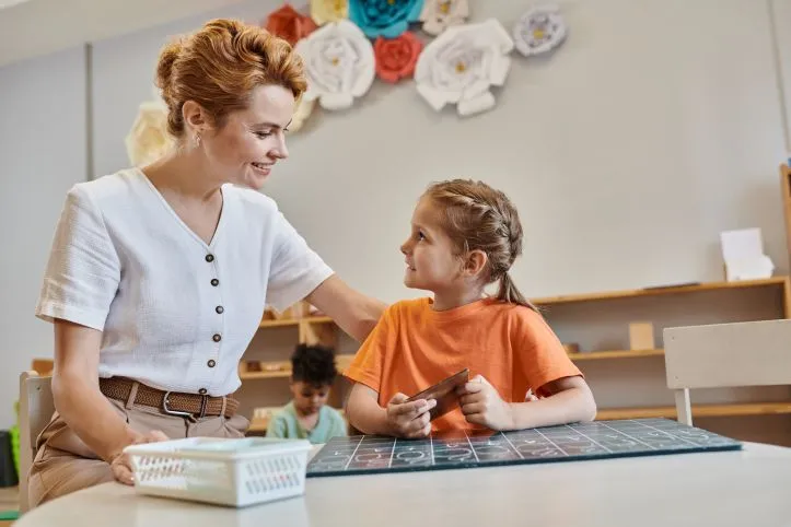Zdjęcie Kiedy można mieć nauczanie indywidualne? Sprawdź, jak uzyskać pomoc.