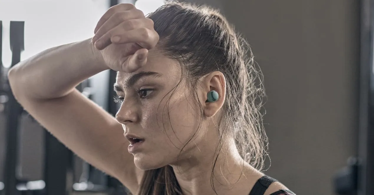 Zdjęcie Jak zmniejszyć opóźnienie słuchawek Bluetooth i cieszyć się lepszym dźwiękiem