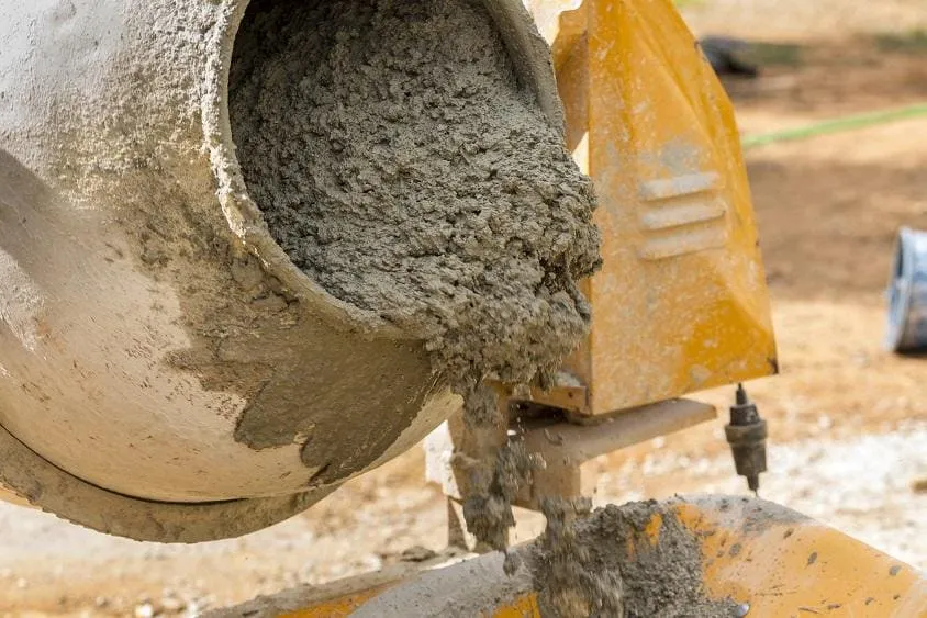 Zdjęcie Jaki piasek do cementu? wybierz najlepszy rodzaj dla trwałych zapraw