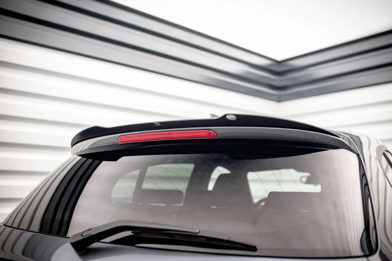 Zdjęcie Spoiler BMW Seria 1 – Zwiększ aerodynamikę i styl swojego auta