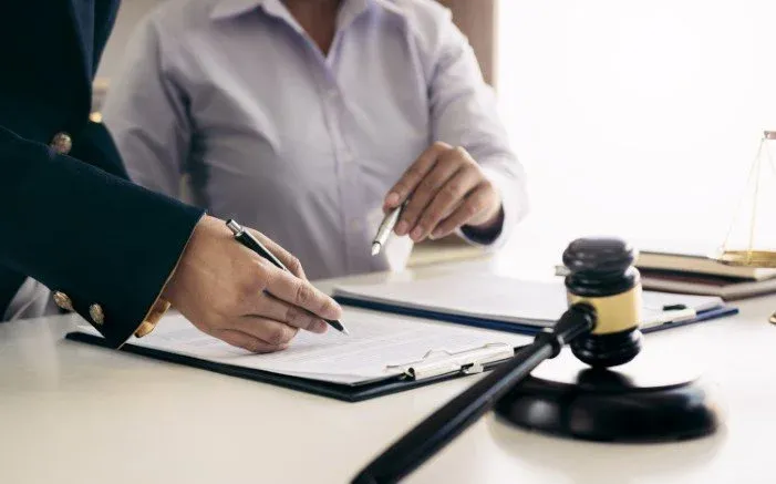 Zdjęcie Co to jest pozew i jak uniknąć błędów przy jego składaniu