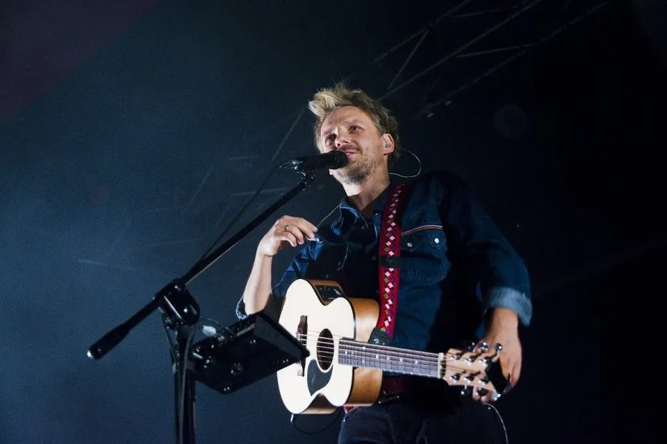 Zdjęcie Ile trwa koncert Pawła Domagały? Sprawdź szczegóły i czas trwania
