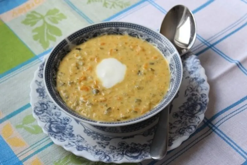 Zdjęcie Najlepsza zupa z cukinii i mleka kokosowego: przepis krok po kroku