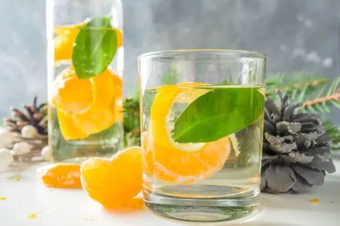 Zdjęcie Pyszne drinki z prosecco i ginem, które zachwycą Twoich gości