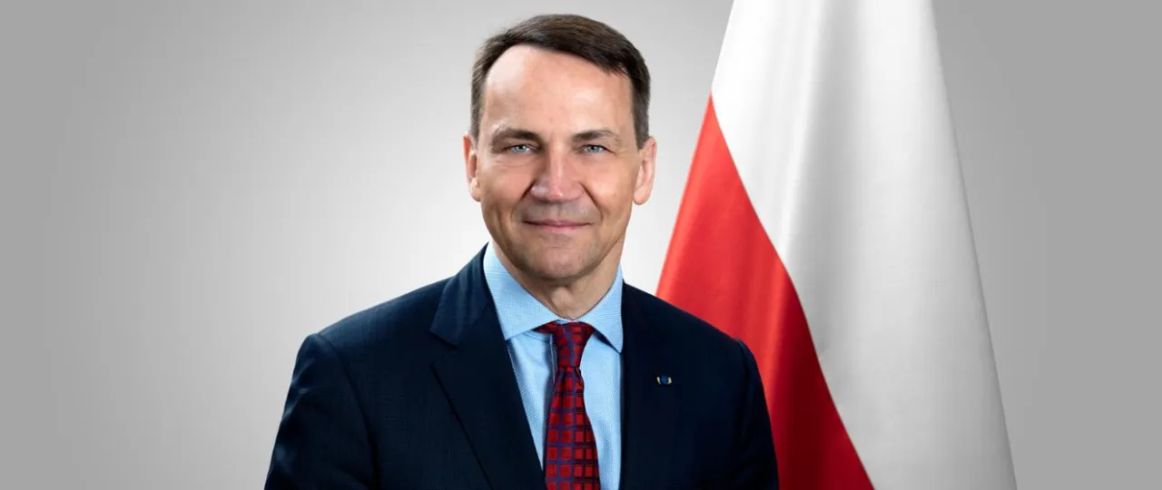 Zdjęcie Jakie ma wykształcenie Radosław Sikorski? Zaskakujące fakty o jego studiach
