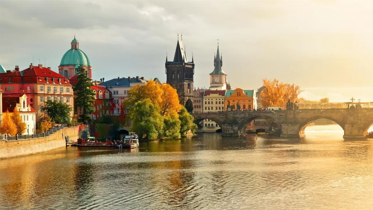 Zdjęcie Ile kosztuje nocleg w Pradze? Ceny, porady i najlepsze oferty