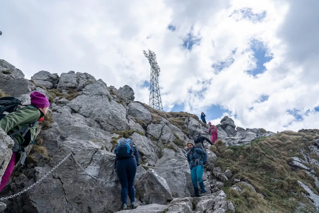 Zdjęcie Ile czasu zajmuje wejście na Giewont? Sprawdź, co wpływa na czas!