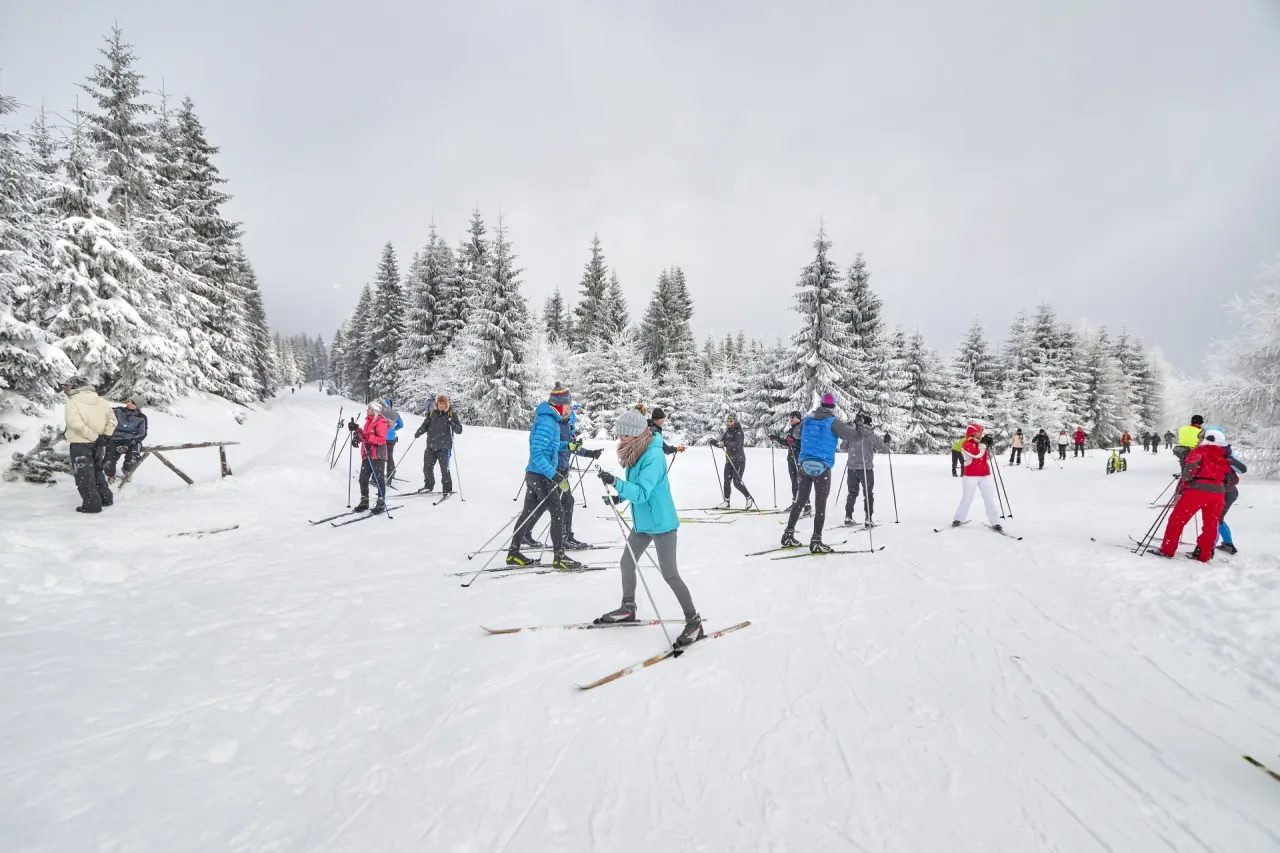 Zdjęcie Jakuszyce: Biegi czy zjazdy? Kompleksowy przewodnik po stokach