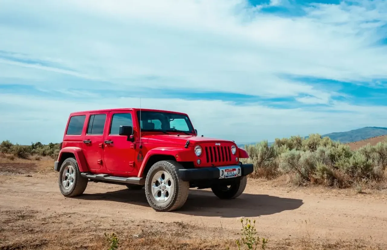 Zdjęcie Czy jeep wrangler z usa to dobry wybór? Poznaj zalety i wady