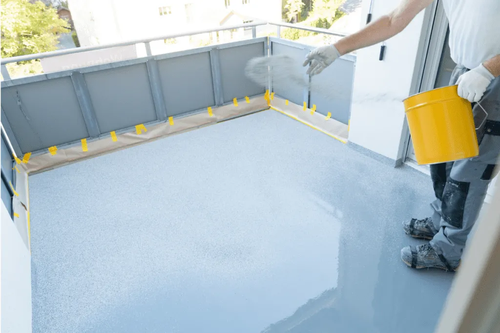Zdjęcie Najlepsze materiały na podłogę na balkon, które przetrwają każdą pogodę