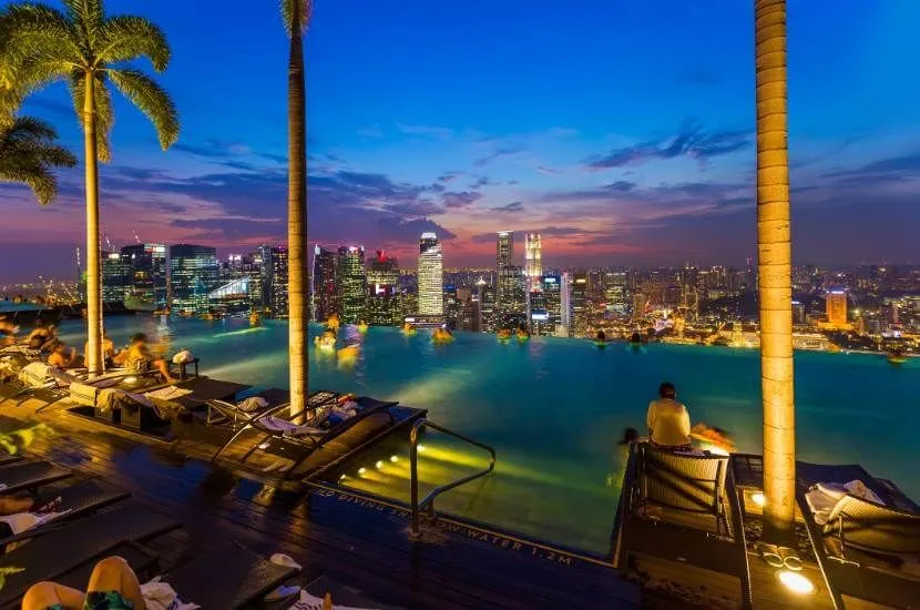 Zdjęcie Ile trwa lot z Warszawy do Singapuru? Sprawdź czas podróży i więcej
