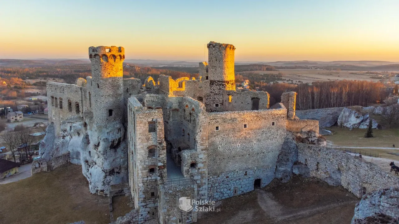 Zdjęcie Zamek w Ogrodzieńcu - tajemnice, historia i atrakcje, których nie znasz