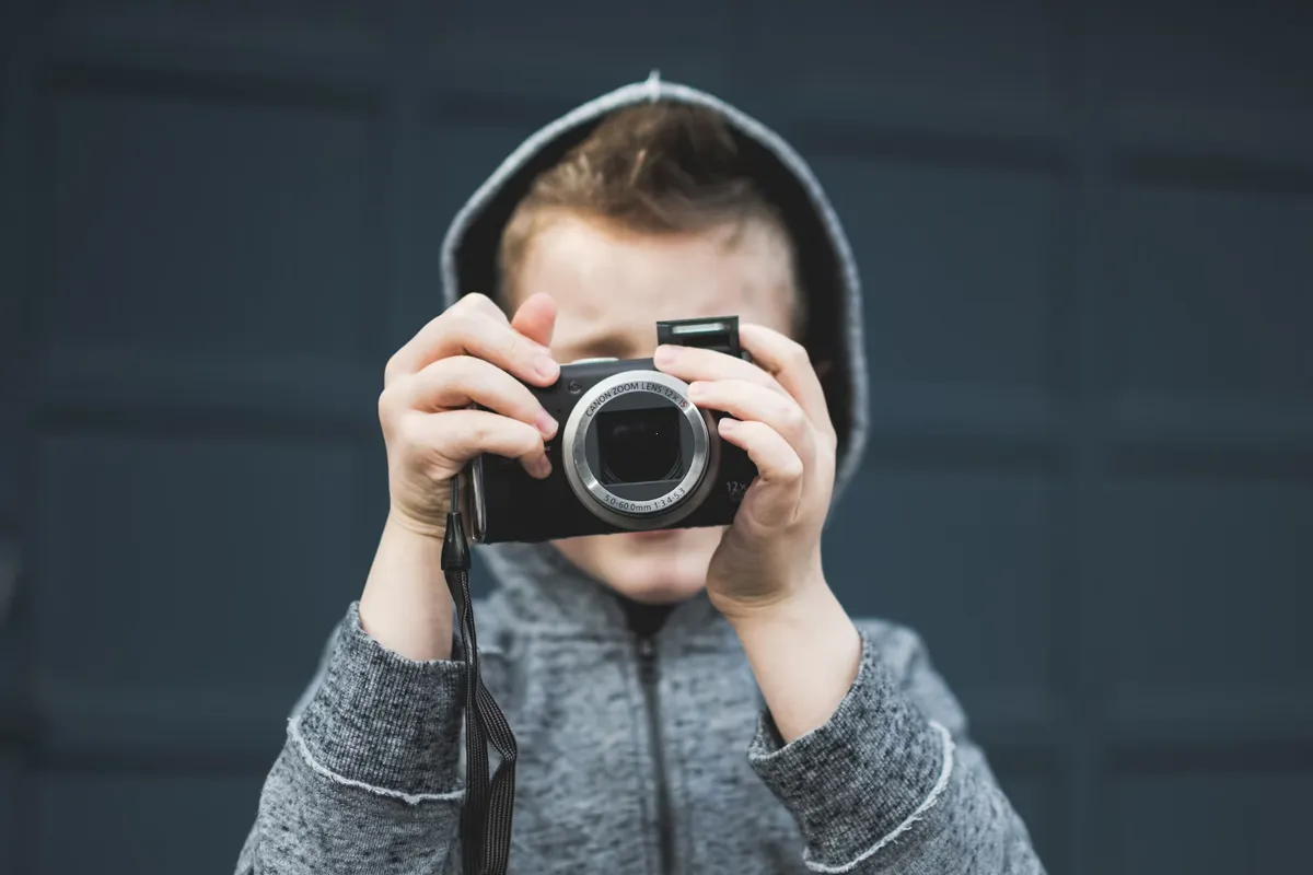 Zdjęcie Jaki aparat dla dziecka wybrać? Bezpieczne i ciekawe modele dla maluchów