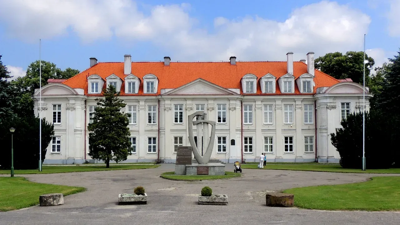 Zdjęcie Atrakcje Ciechanów: Odkryj niezwykłe miejsca, które musisz zobaczyć