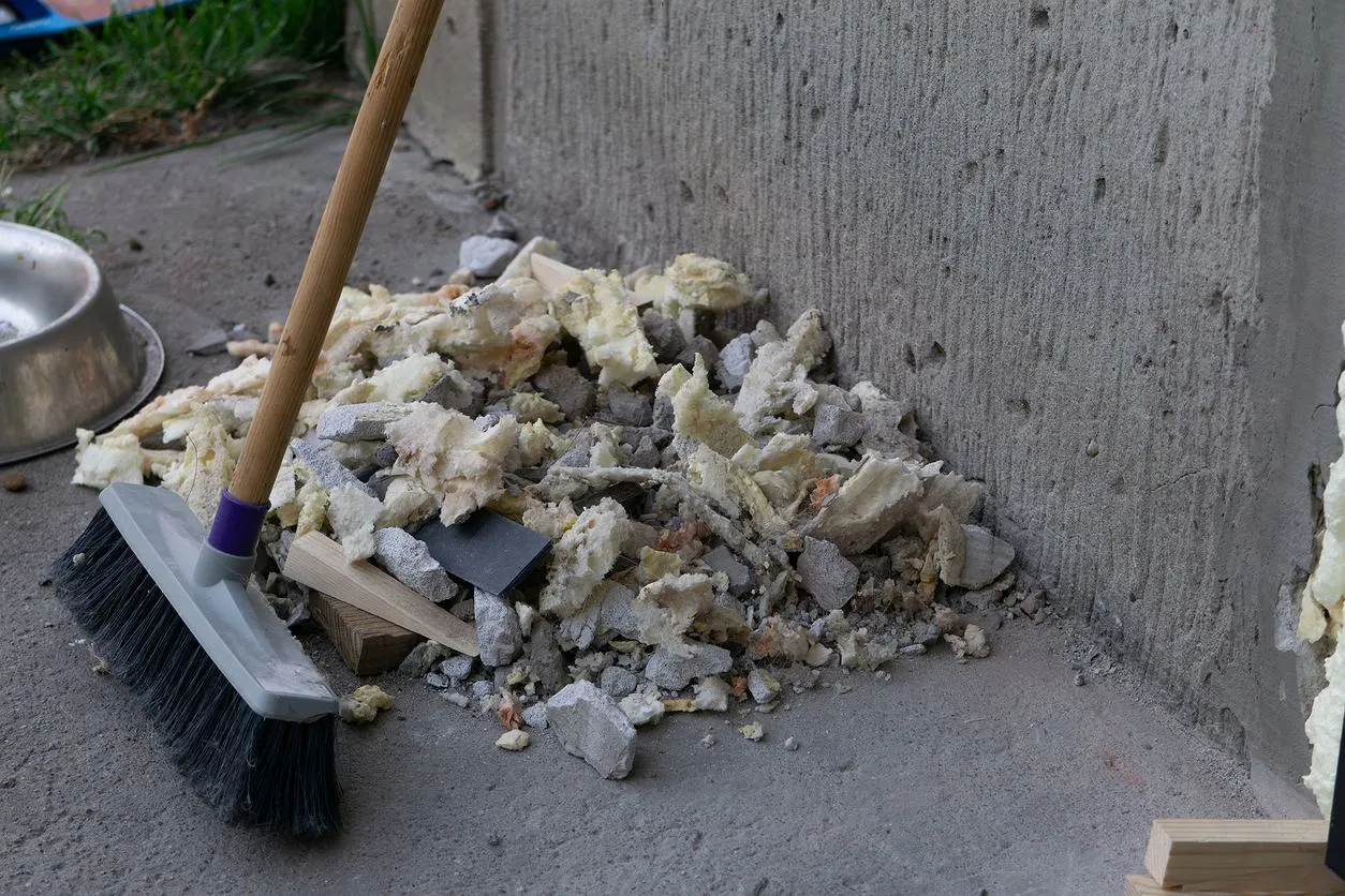 Zdjęcie Gdzie wyrzucać gruz po remoncie? Sprawdź najlepsze opcje utylizacji