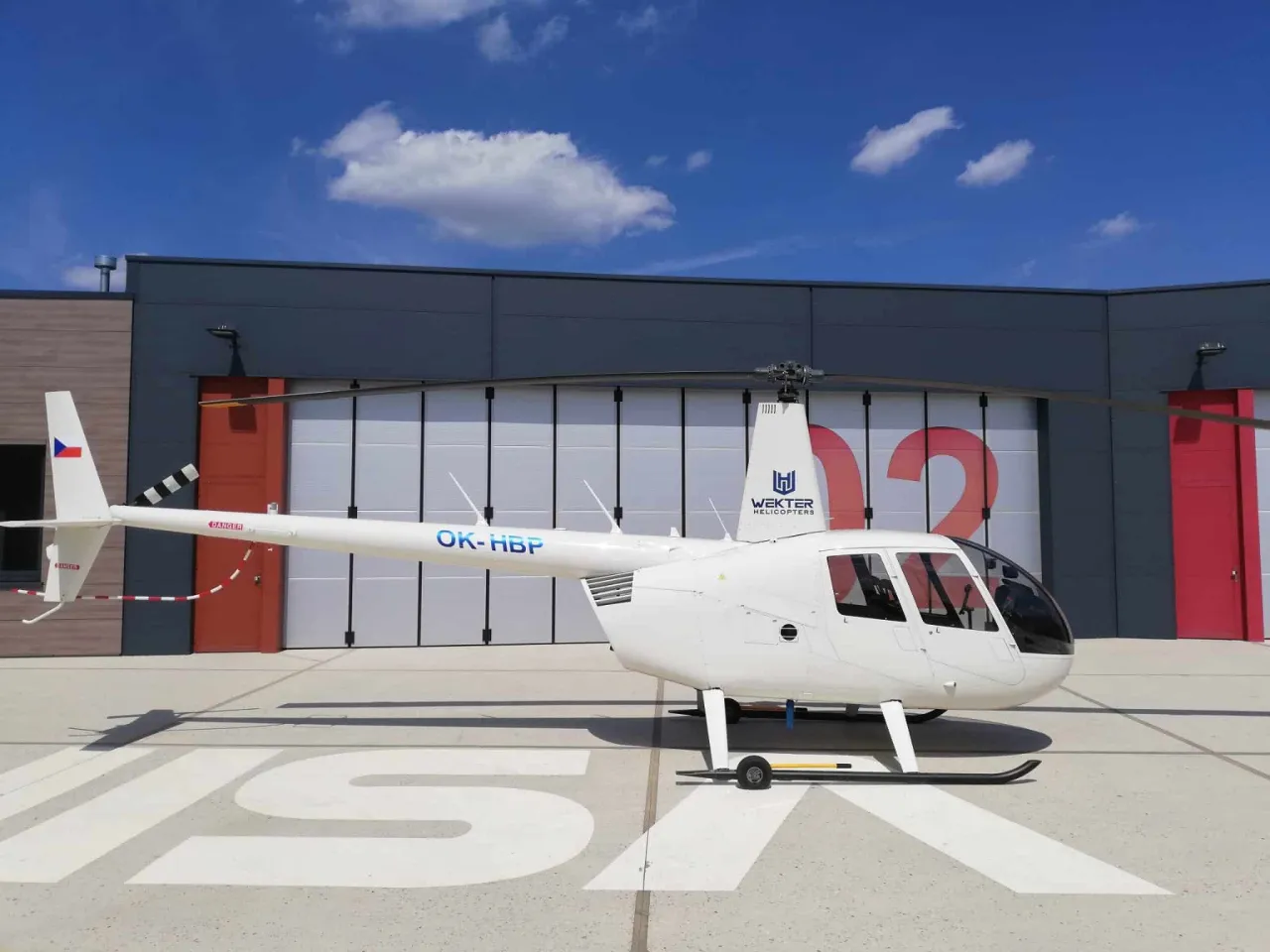 Zdjęcie Ile kosztuje wynajem helikoptera? Sprawdź ceny i ukryte koszty