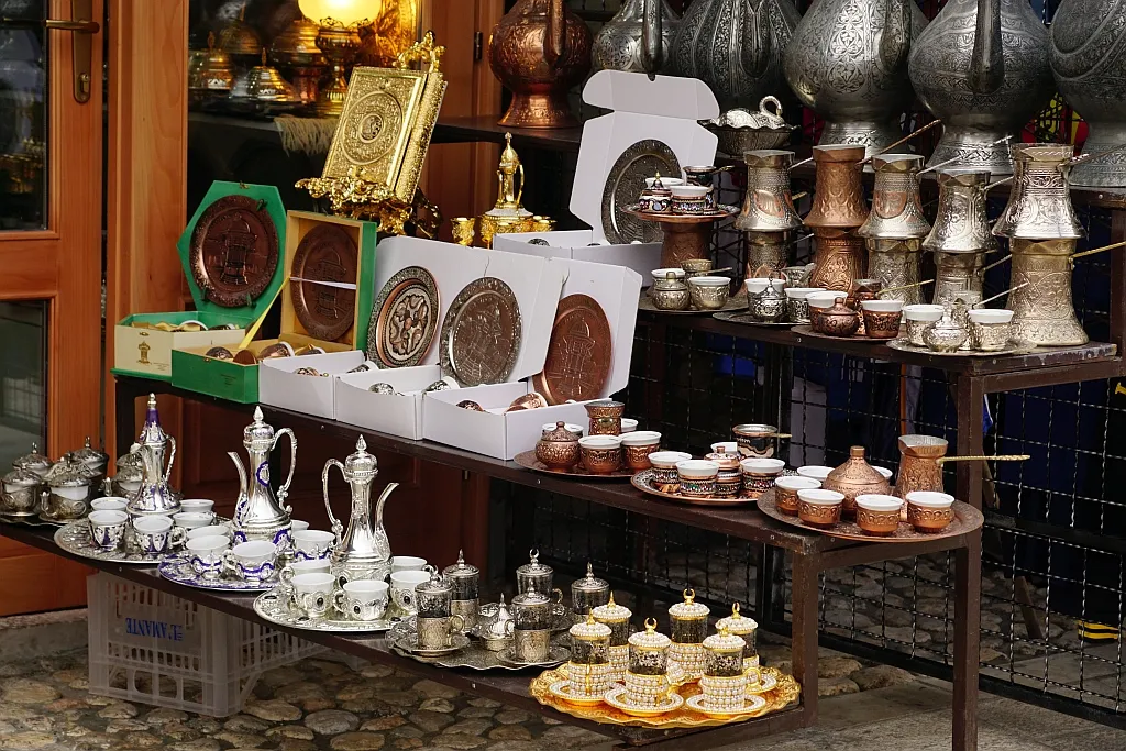 Zdjęcie Bośnia i Hercegowina: Co kupić? Niezwykłe pamiątki i lokalne smaki.