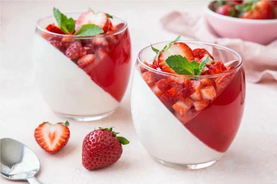 Zdjęcie Czy można pić galaretkę? Odkryj zdrowe sposoby na jej spożycie