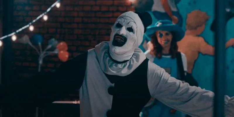 Zdjęcie Najlepsze horrory o klaunach: przerażające filmy, które cię zszokują