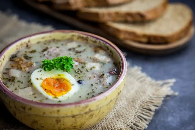 Zdjęcie Ile kcal ma zupa grzybowa z makaronem? Zaskakujące wartości odżywcze