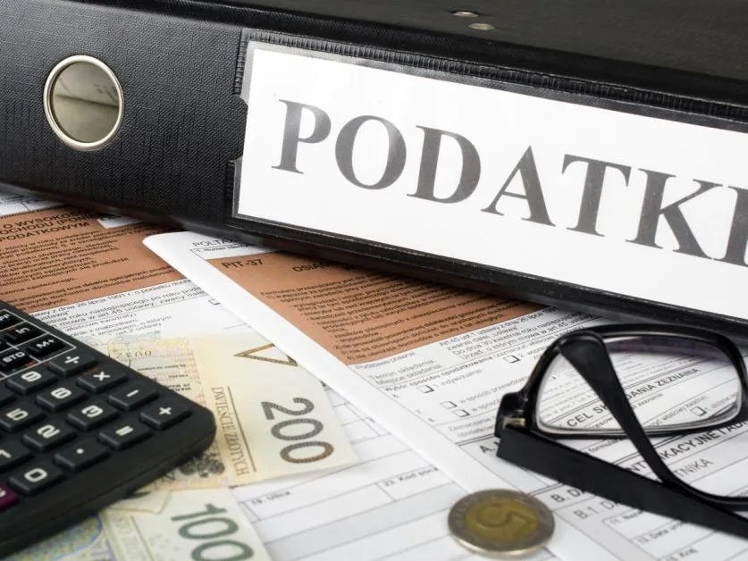 Zdjęcie Oszustwa podatkowe - gdzie zgłosić? Kompletny poradnik 2023
