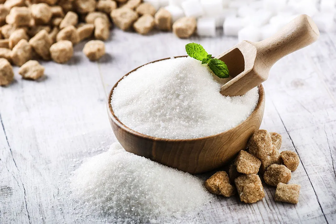 Zdjęcie Ile kcal ma cukier? Sprawdź kaloryczność białego, brązowego i pudru