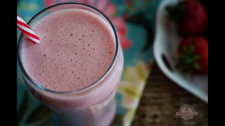 Zdjęcie Batido de fresa natural fácil y saludable para disfrutar en casa