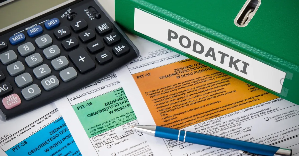 Zdjęcie Jak dokładnie sprawdzić wysokość zwrotu podatku PIT - kalkulator i porady