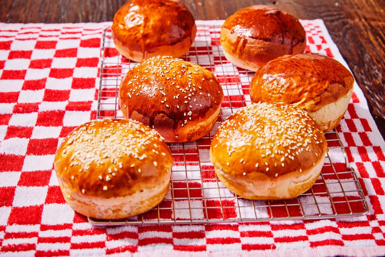 Zdjęcie Buns Burger : Ma Recette Maison Ultime pour un Moelleux Parfait