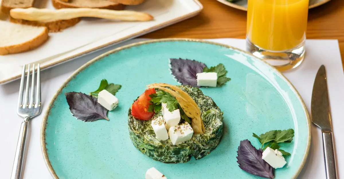 Zdjęcie Świeże połączenie smaków – sałatka z halloumi i gruszką, idealna na lato
