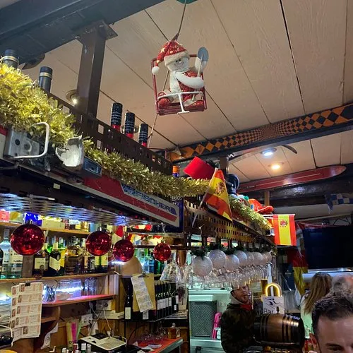 Zdjęcie Bar Esqui en Monachil: Deliciosas tapas y experiencias únicas