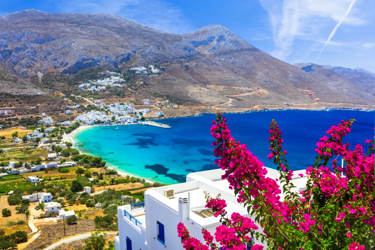 Zdjęcie Amorgos Wyspa: Raj w Grecji - Plaże, Historia i Atrakcje