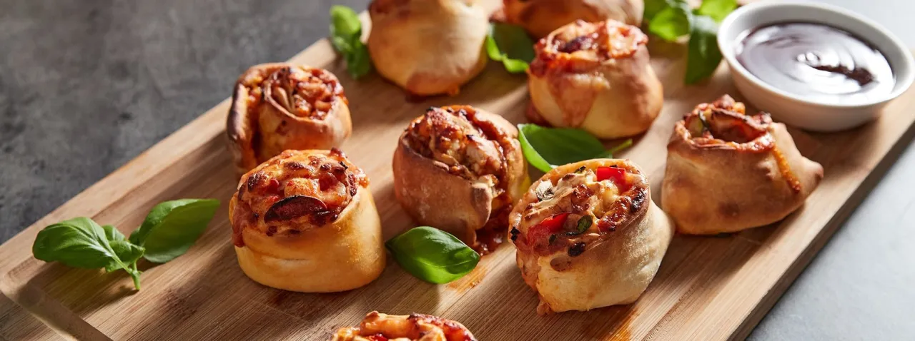 Zdjęcie Rollsy jak z Pizza Hut - prosty przepis na pyszne domowe rollsy